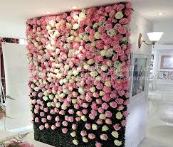 تصویری از دیوار گل